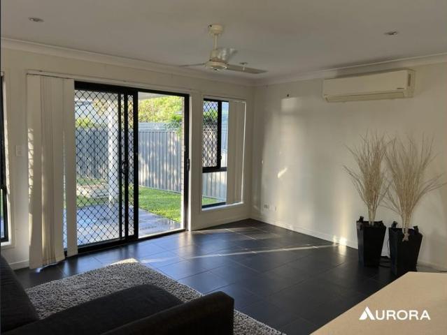 Modern Living in the Heart of Birkdale