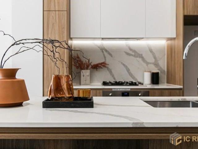 Modern Living in the Heart of Burwood