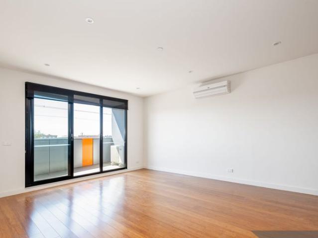 Modern Living in the Heart of Coburg