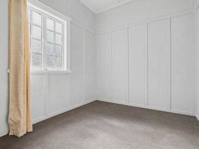 Modern Living in the Heart of Lowood. 2 x 2 Bedroom Units Now Available
