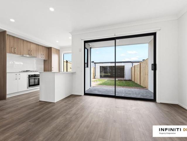 Modern Living in Wyndham Vale: Jubilee Estate and Convenience Await!