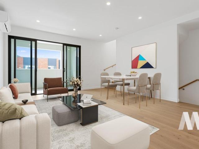 Modern Living in Yarraville!
