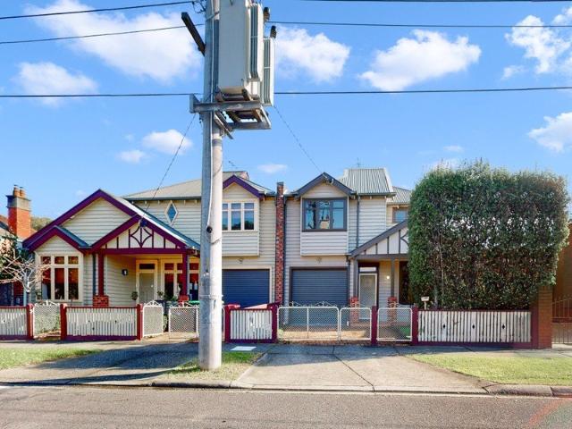 Modern living, perfect location