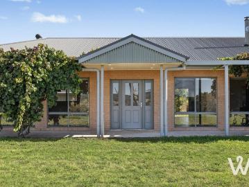 Booti Booti, Crawford River