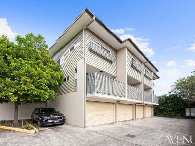 Modern Living, Strong Investment Appeal with great yield Your first step into the Property market