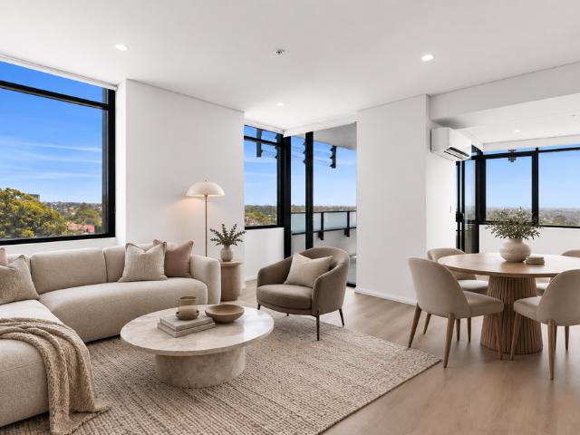 Modern Living | Stunning Views