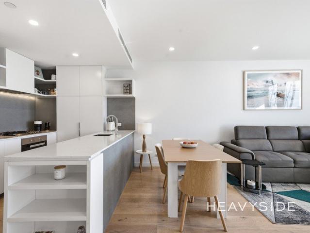 Modern Living | Sunny Disposition | Surrey Hills Convenience