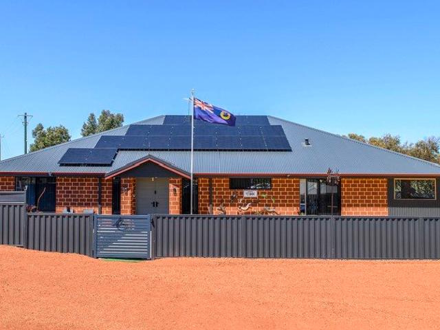 Modern Living, Space to Entertain & Room to Grow