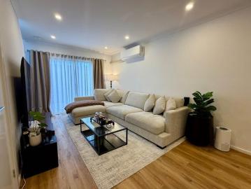 Modern Living with 2 ensuites!