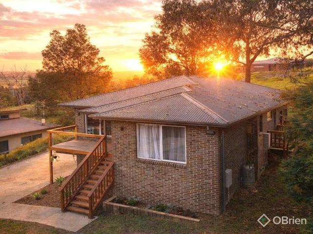 Modern Living with Country Charm in the Heart of Bruthen