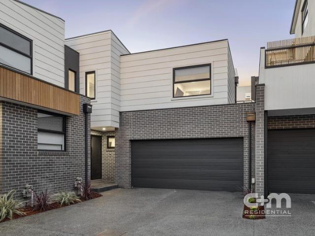 Modern Living with a Theatre Twist