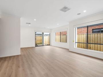 Lara, Greater Geelong, Victoria - Gym, Equipped kitchen