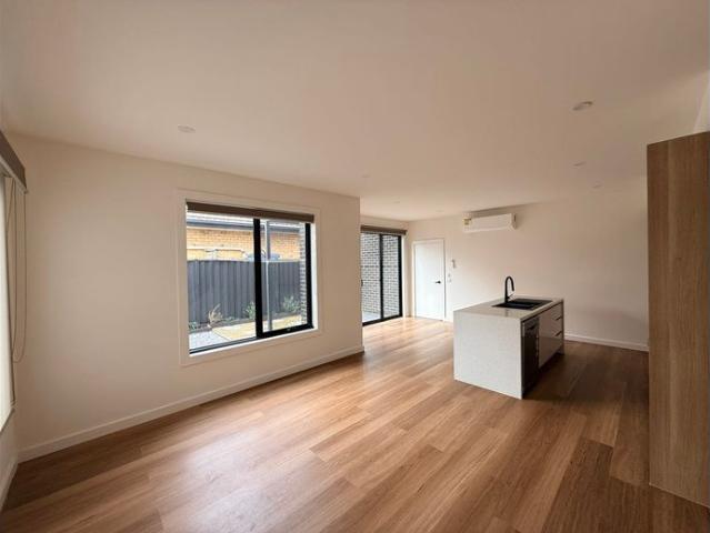 Modern Living with Exceptional Indoor Outdoor Appeal