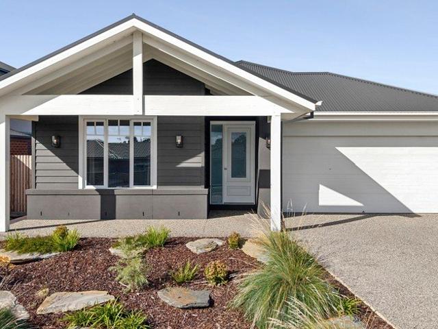 Modern Living with Space, Comfort & Efficiency