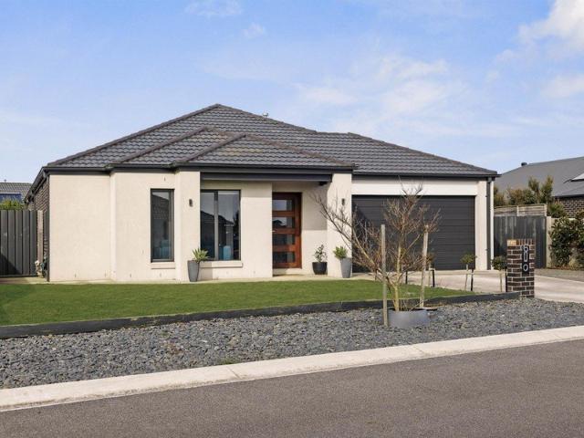Modern Living with Space for Everyone