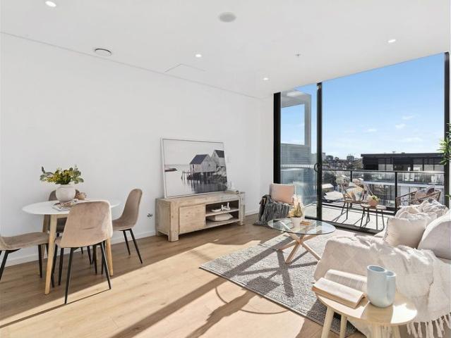 Modern Living With Stunning Water Views Moments to Vibrant Beaches