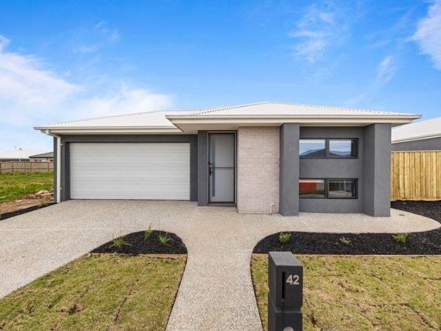 Modern Living with Style and Comfort