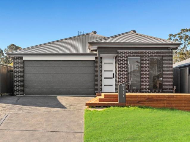 Modern Living with Style, Space & Seamless Entertaining