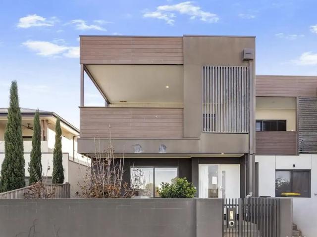 Modern Living with Park Views
