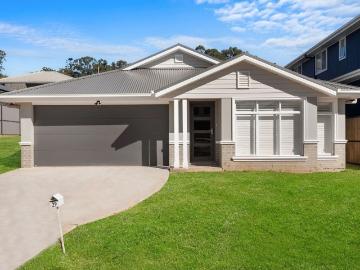 North Richmond, Colo Heights - Garden, Parking