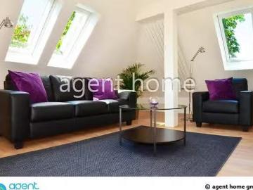 MODERN LIVING