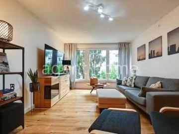 MODERN LIVING
