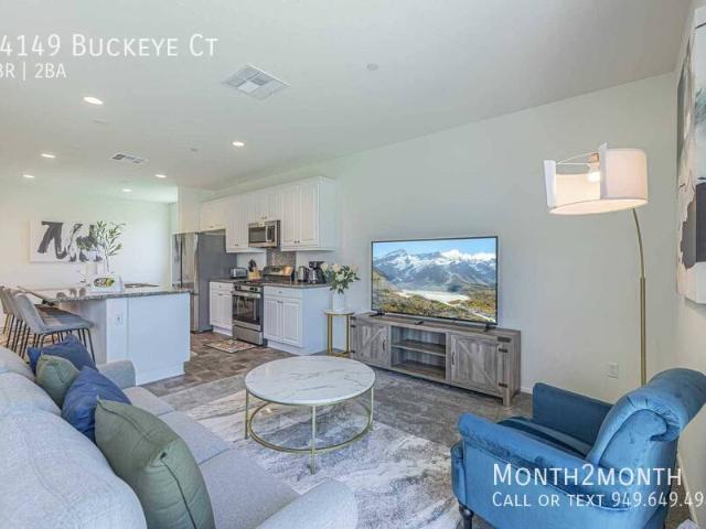 Modern Life On Buckeye Ct