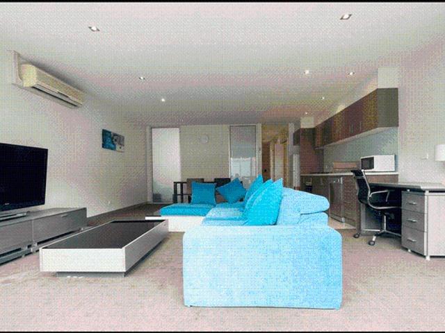 Modern Lifestyle Living in the Heart of Essendon North