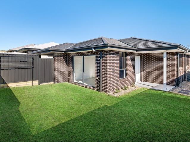 Modern, Light Filled Granny Flat in a Prime Location