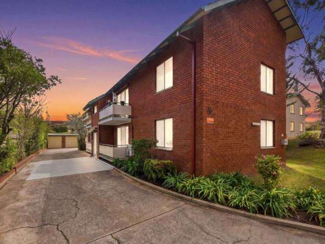 Modern, Light Filled Ground Floor Gem in Queanbeyan East