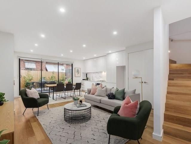 Modern light filled home in prime location