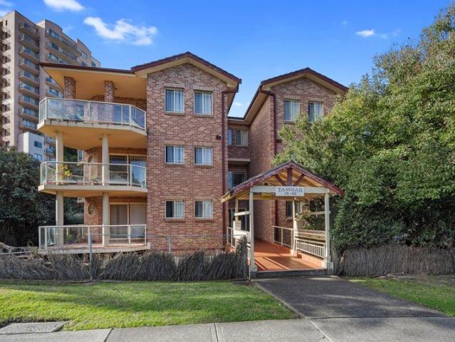 Modern, Light Filled Living in the Heart of Hurstville