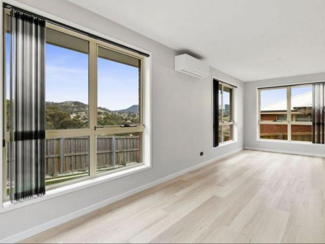 Modern, Light Filled Living in Bridgewater