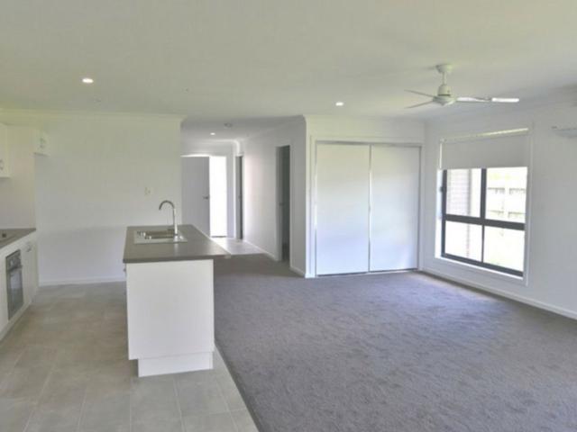 MODERN, LIGHT FILLED & LOW MAINTENANCE COMFORTABLE FAMILY LIVING IN THABEBAN
