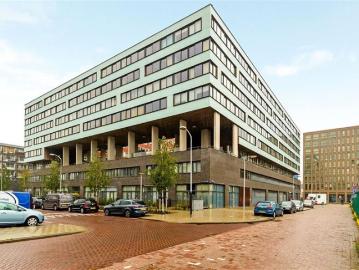 Modern, luxe en licht gestoffeerd 5 kamer