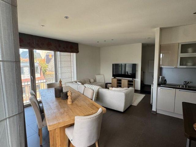Modern, luxueus appartement met alle comfort