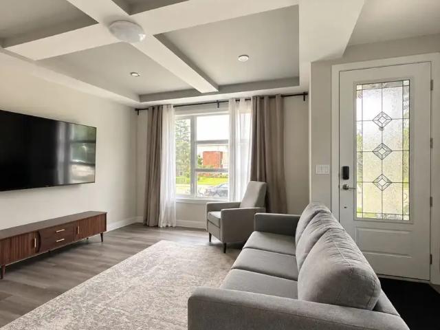 Modern, Luxury Main and Upper Floor Duplex Allendale