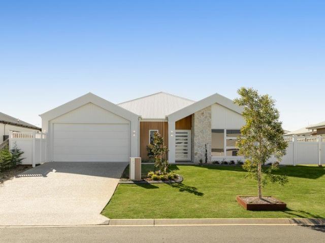 Modern Luxury Meets Family Functionality in Kearneys Spring!
