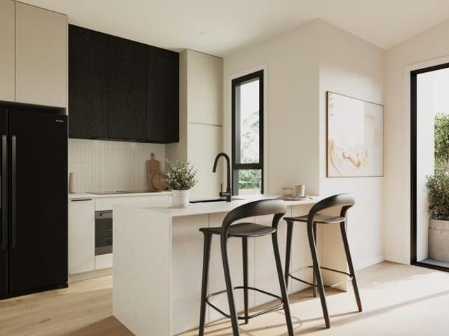 Modern Luxury Meets Lifestyle Convenience Premium 3 Bed Townhome in Melbourne's North East