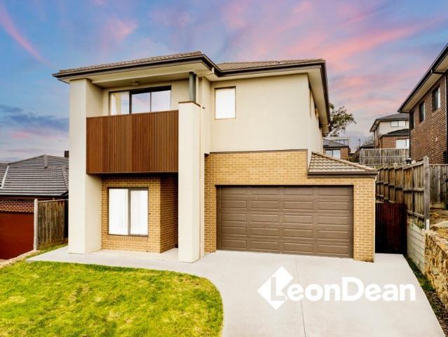 Modern Luxury and Family Elegance in The Range, Croydon