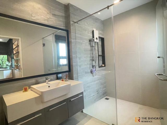 Modern Luxury, Grand Bangkok Boulevard Ratchaphruek Rama 5