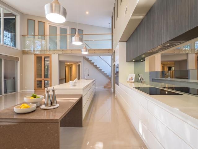 Modern Luxury in the Waterside Estate