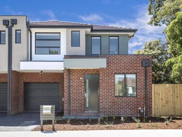 MODERN LUXURY LIVING!