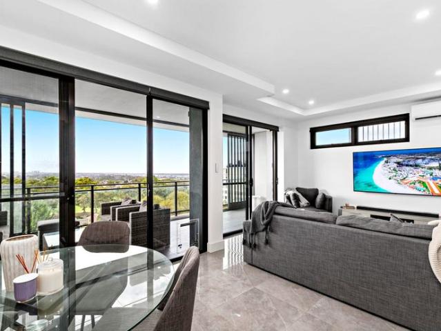 Modern Luxury Living with Expansive Views in the Heart of Miranda