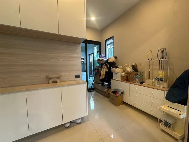 ️ Modern Luxury Townhouse 4 ชั้น ใกล้ BTS รัชโยธิน บ้านหรูหลังมุม พร้อมสวนส่วนตัว เหมาะอยู่อาศัยหรือโฮมออฟฟิศ