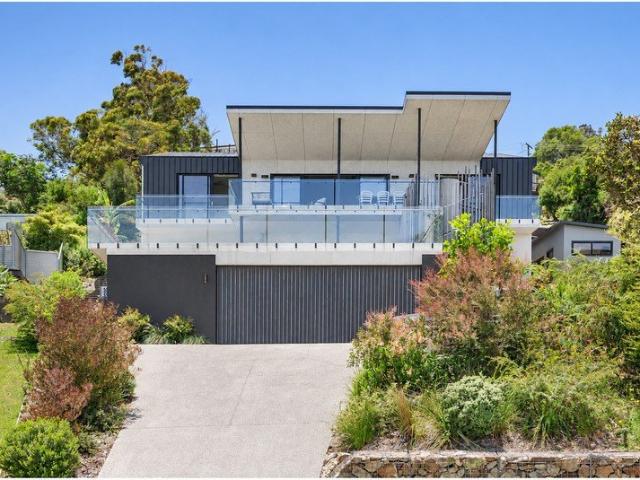 Modern Luxury with a Standout Coastal Outlook