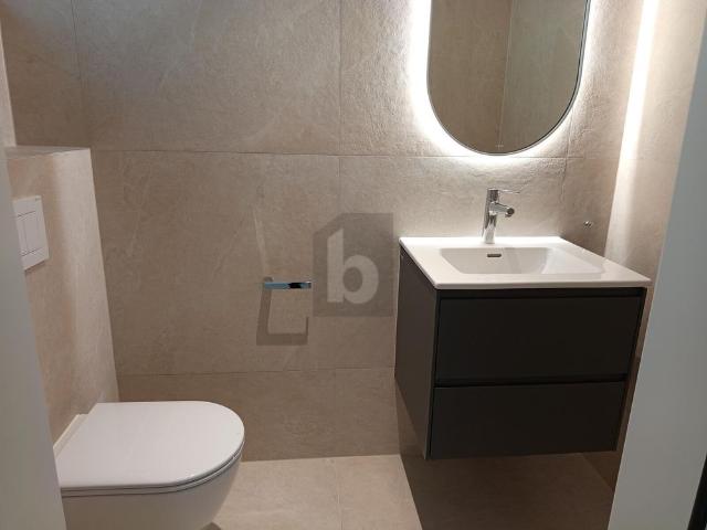 MODERN, LUMINOUS & CONFORTABLE
