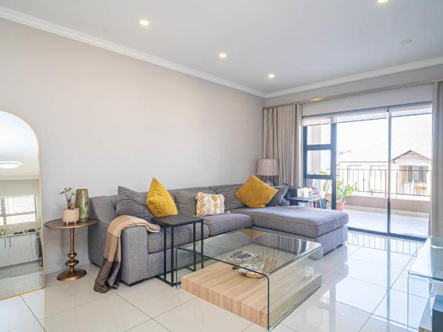 Modern Move In Ready 3 Bedroom Apartment in The Falls Lifestyle Estate