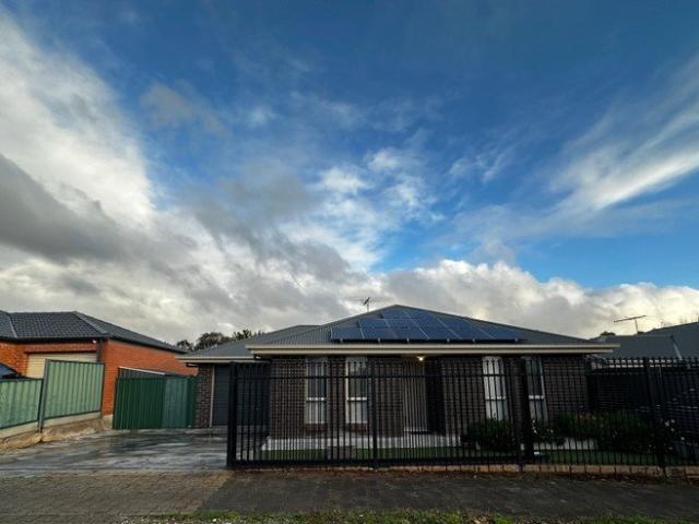 Modern, Move In Ready Family Home with Stylish Upgrades & Prime Location