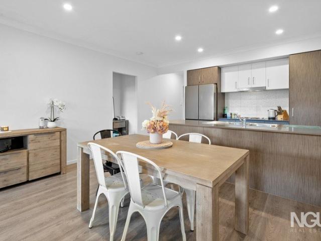 Modern & Move In Ready Home in Peaceful Pocket of Killara Estate